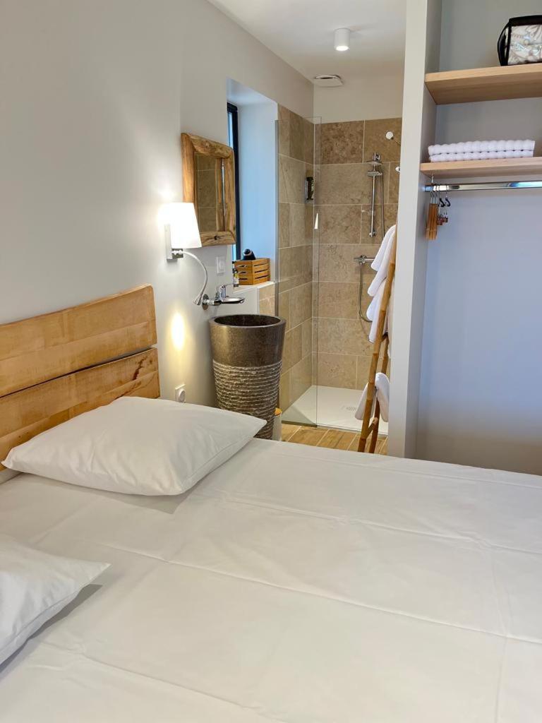 Logis Hotel Les Vieilles Granges Ngoại thất bức ảnh