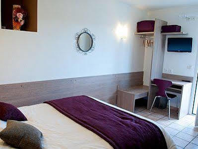 Logis Hotel Les Vieilles Granges Ngoại thất bức ảnh